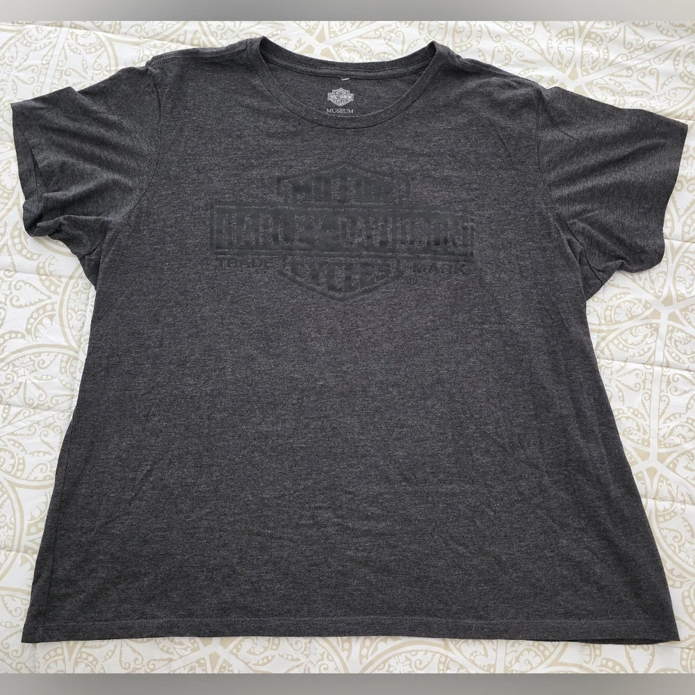 Harley-Davidson Museum Short Sleeve Shirt, Plus Size - Picture 2 of 7